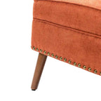 Poltrona Alpheus Accent con Borchie
