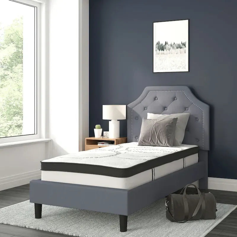 Letto imbottito con materasso a molle insacchettate da 25 cm