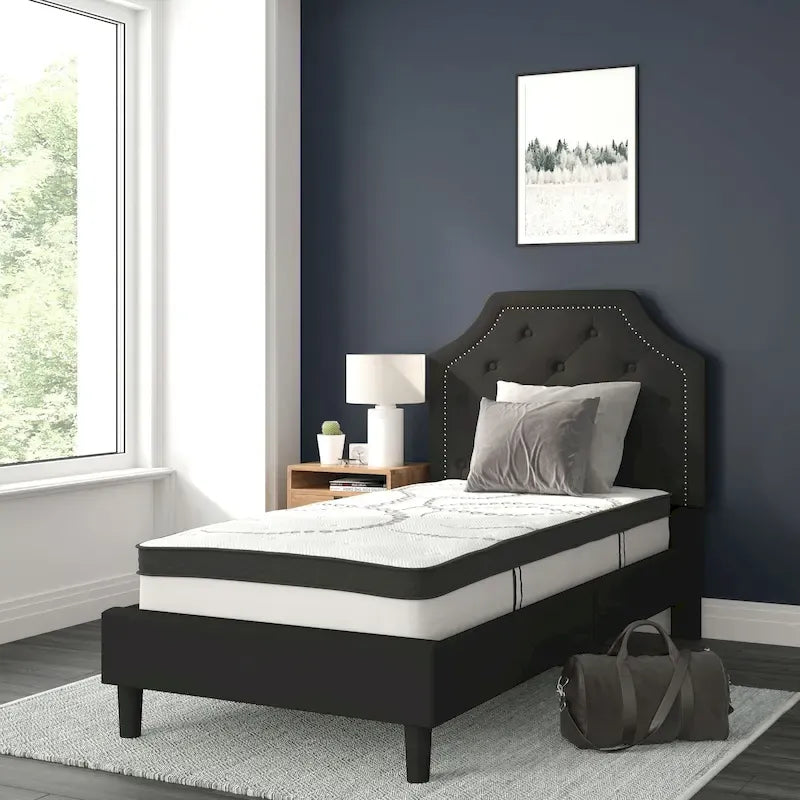 Letto imbottito con materasso a molle insacchettate da 25 cm