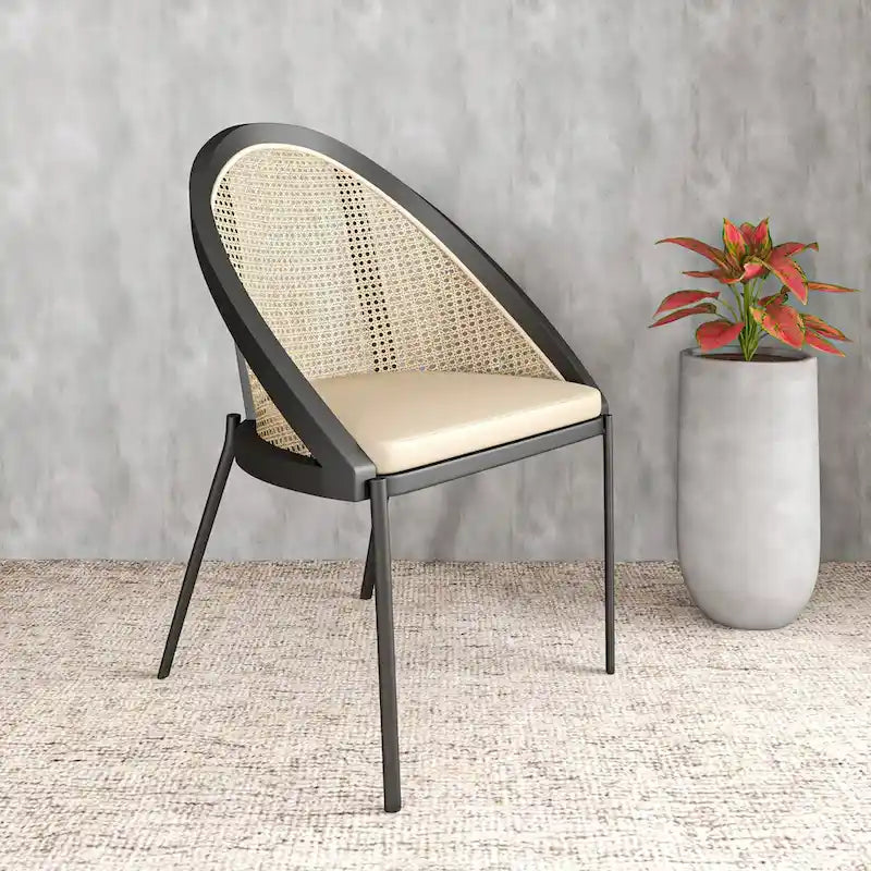 Sedia da pranzo elegante moderna con sedile in pelle e schienale in vimini per sala da pranzo e cucina