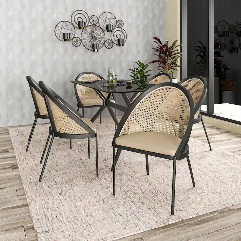 Sedia da pranzo elegante moderna con sedile in pelle e schienale in vimini per sala da pranzo e cucina